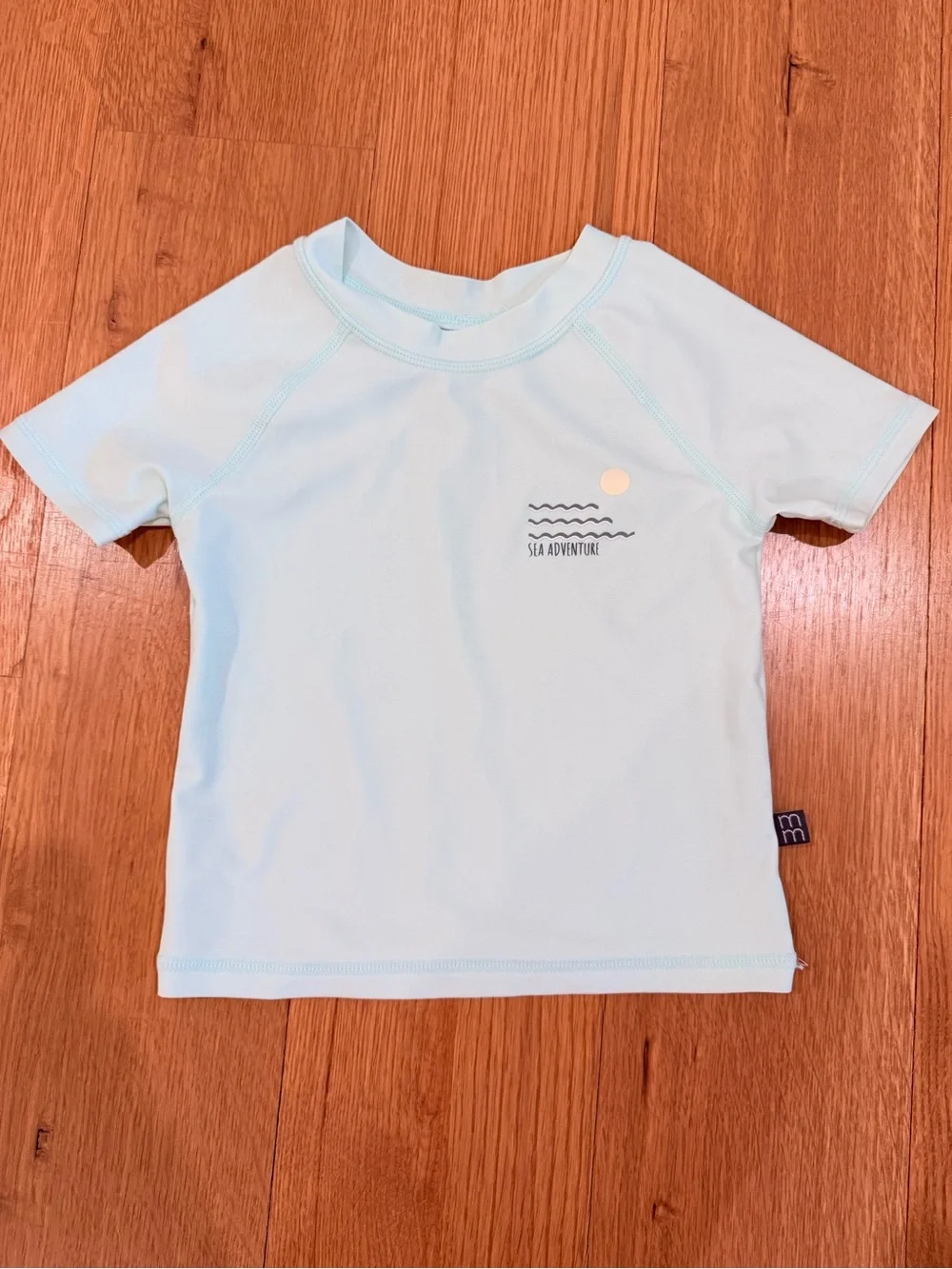 MODERN MOMENTS | Kids Short Sleeve Rash Guard & Swim Trunks Set in Tropez Waves